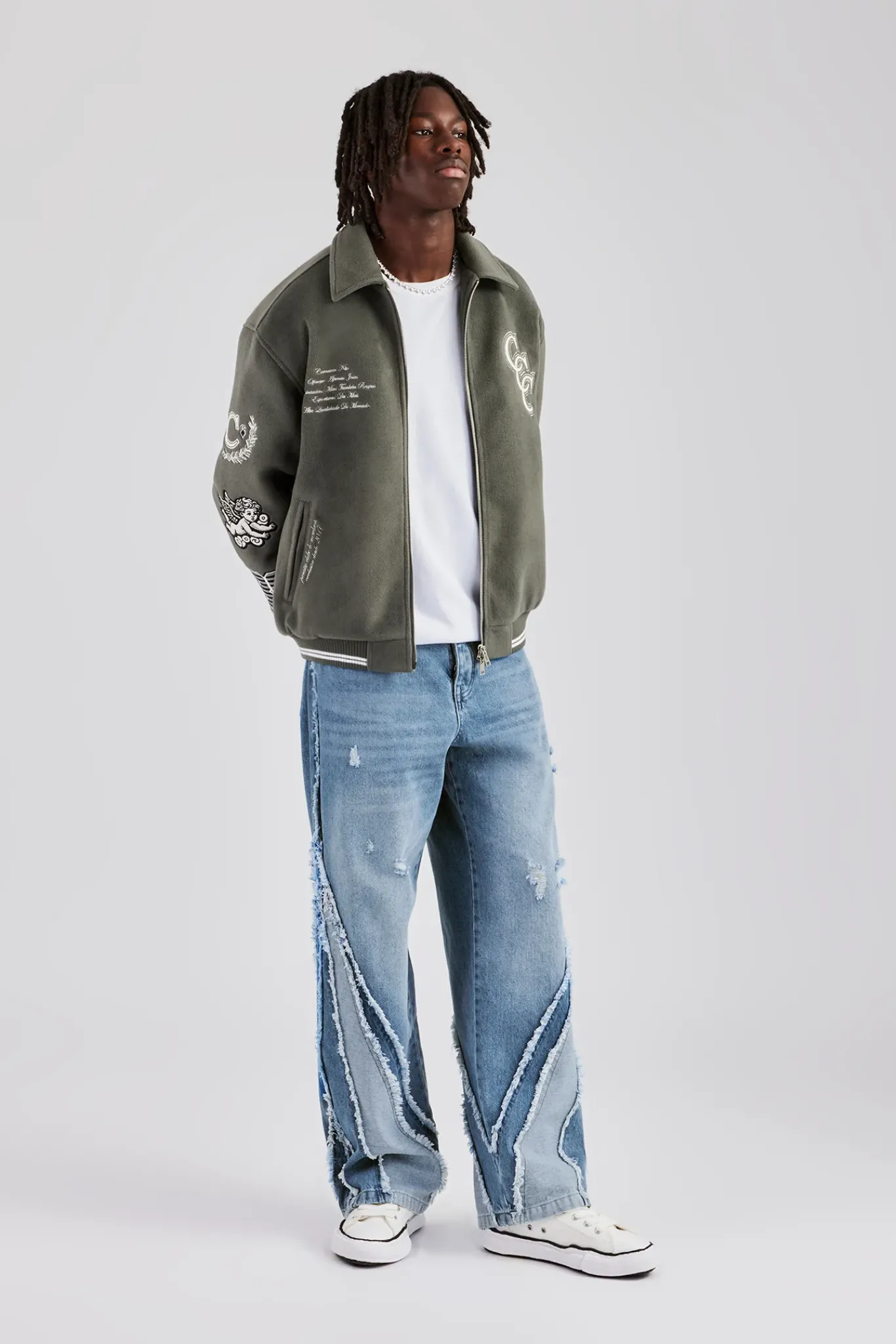 CLO-BOT-DEN Baggy Spliced Raw Edge Jean