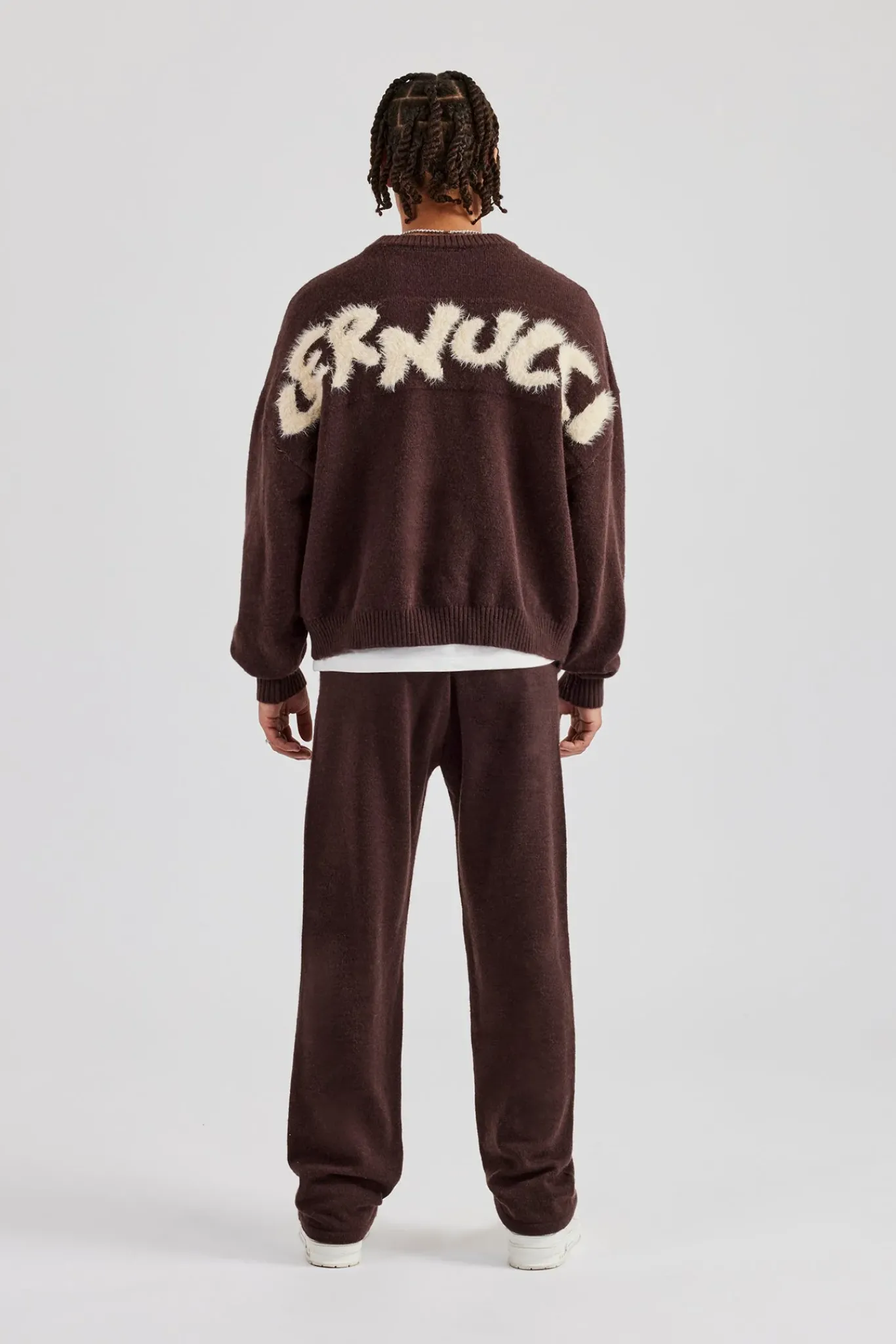 CLO-SET-KTW Cernucci Fluffy Intarsia Sweater & C Jogger - Chocolate
