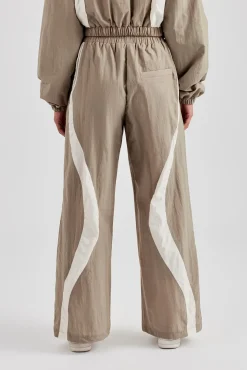 Women CLO-BOT-TRO Contrast Panel Nylon  Wide Leg Trouser - Khaki