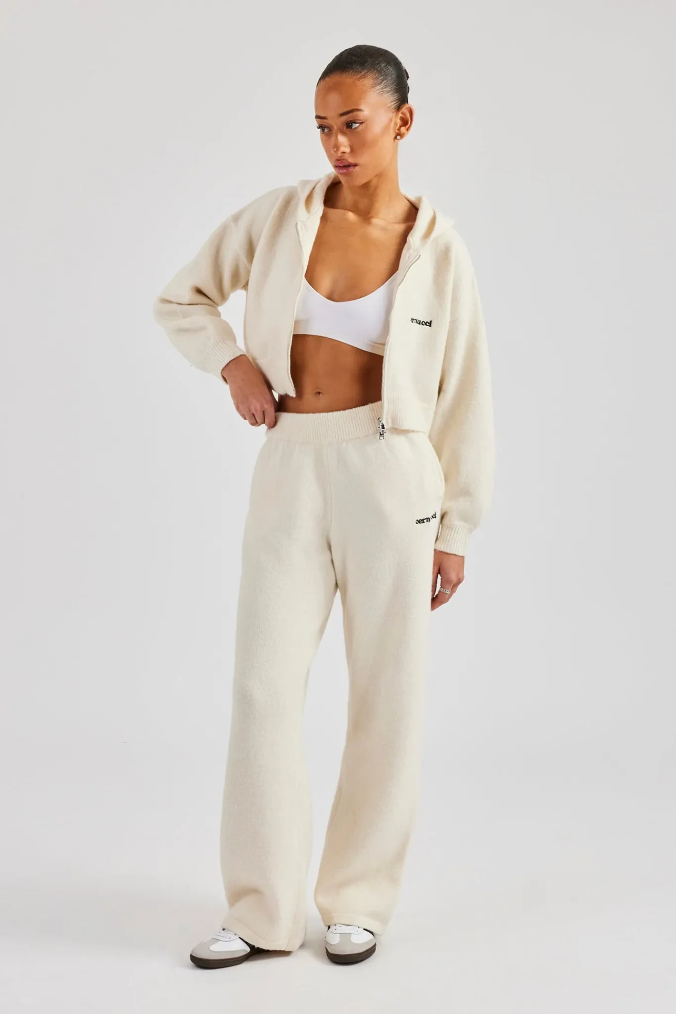 Women CLO-SET-KTW Cropped Knitted Zip Through Tracksuit - Ecru