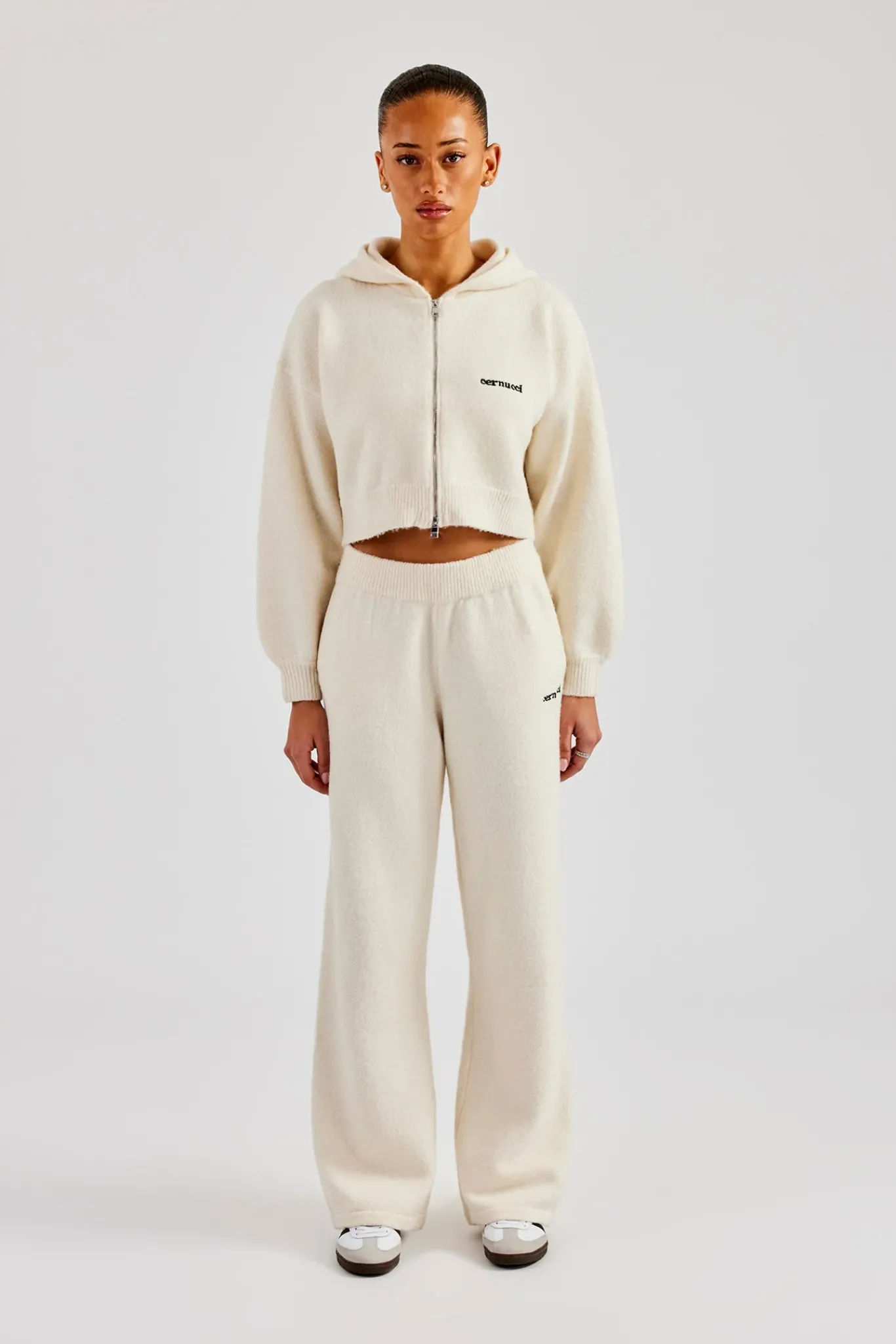 Women CLO-SET-KTW Cropped Knitted Zip Through Tracksuit - Ecru