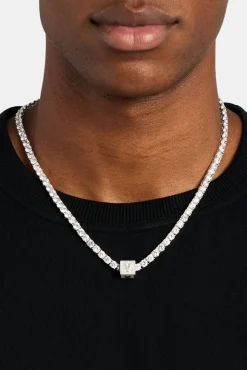 JWL-PEND Iced V Letter Block Pendant
