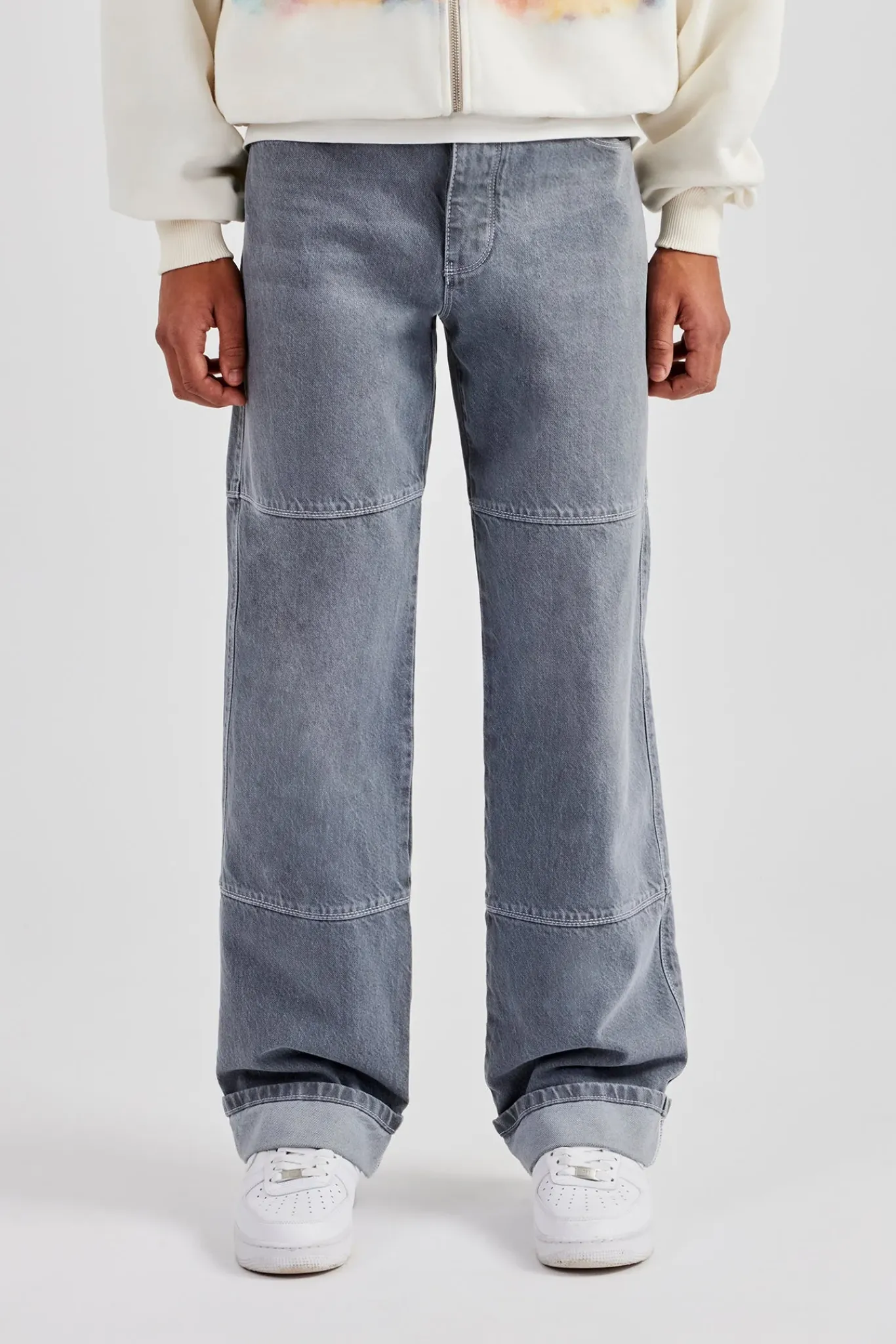 CLO-BOT-DEN Mens Relaxed Turn Up Denim Jean - Washed Grey