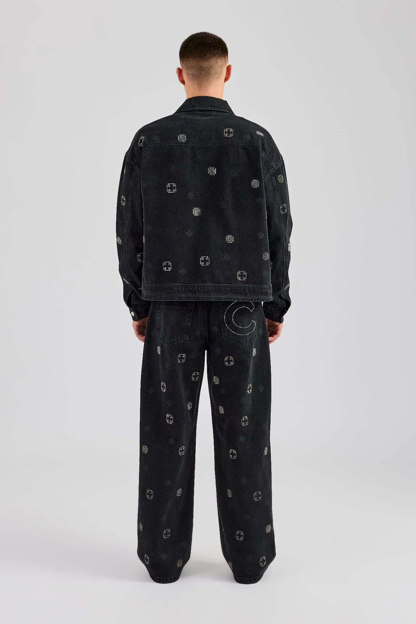 CLO-SET-DEN Oversized Embellished Jacket and Jean Set - Washed Black