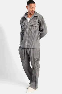 CLO-TOP-OUT Pleated Utility Jacket  - Dark Grey