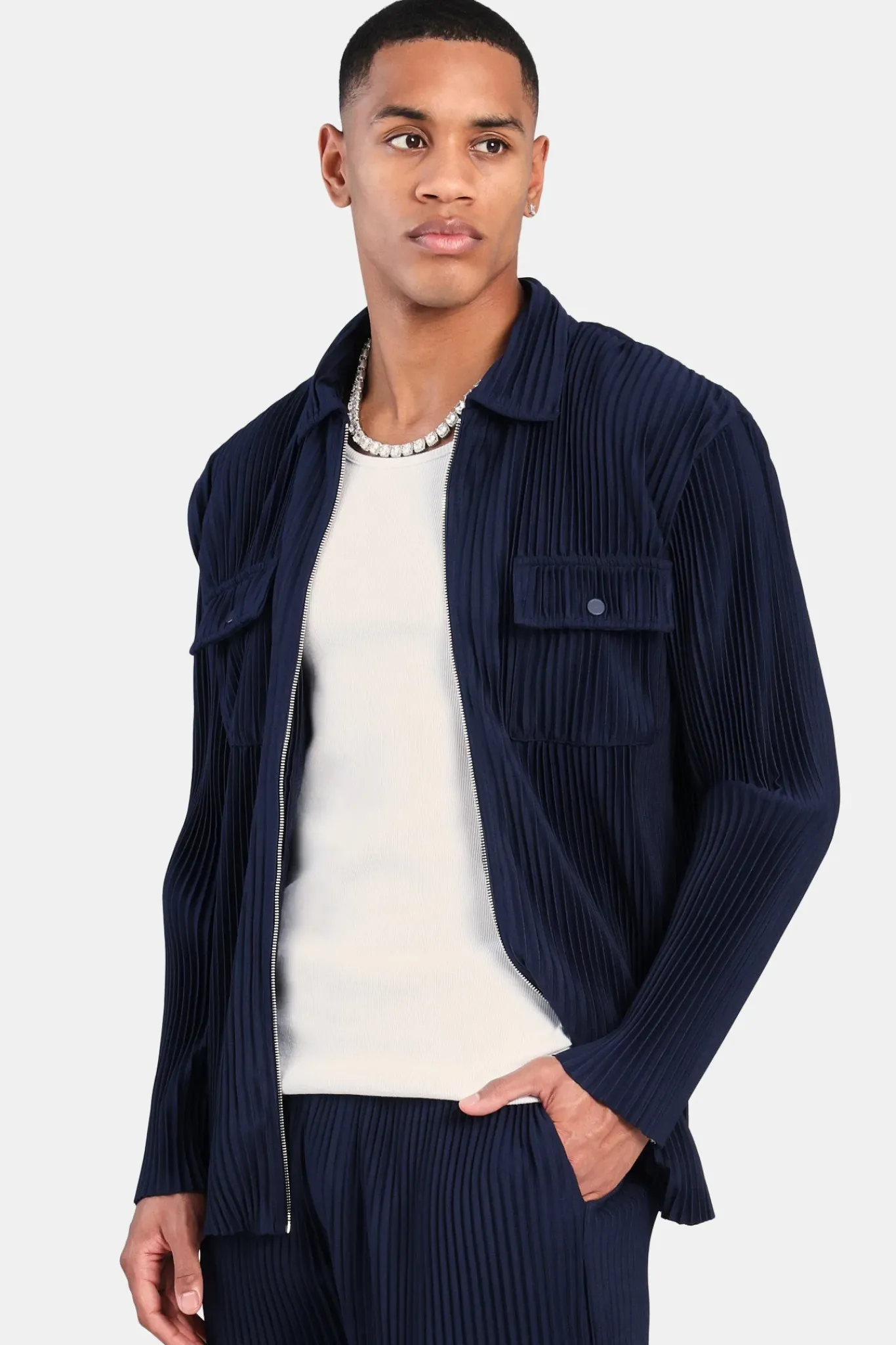 CLO-TOP-OUT Pleated Utility Jacket - Navy
