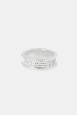 JWL-RNG Polished Edge Iced Centre Angled Ring - 8mm
