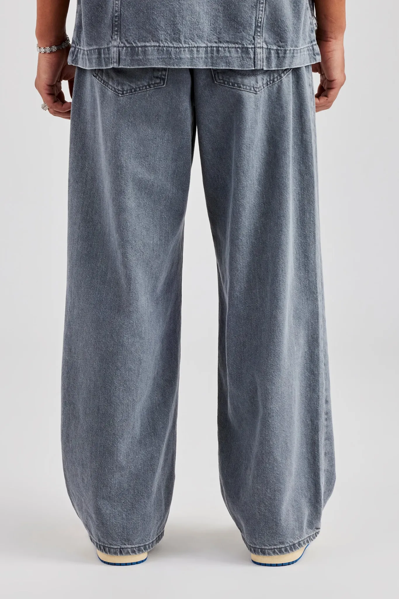 CLO-BOT-DEN Raw Edge Applique Carpenter Denim Jeans - Washed Grey