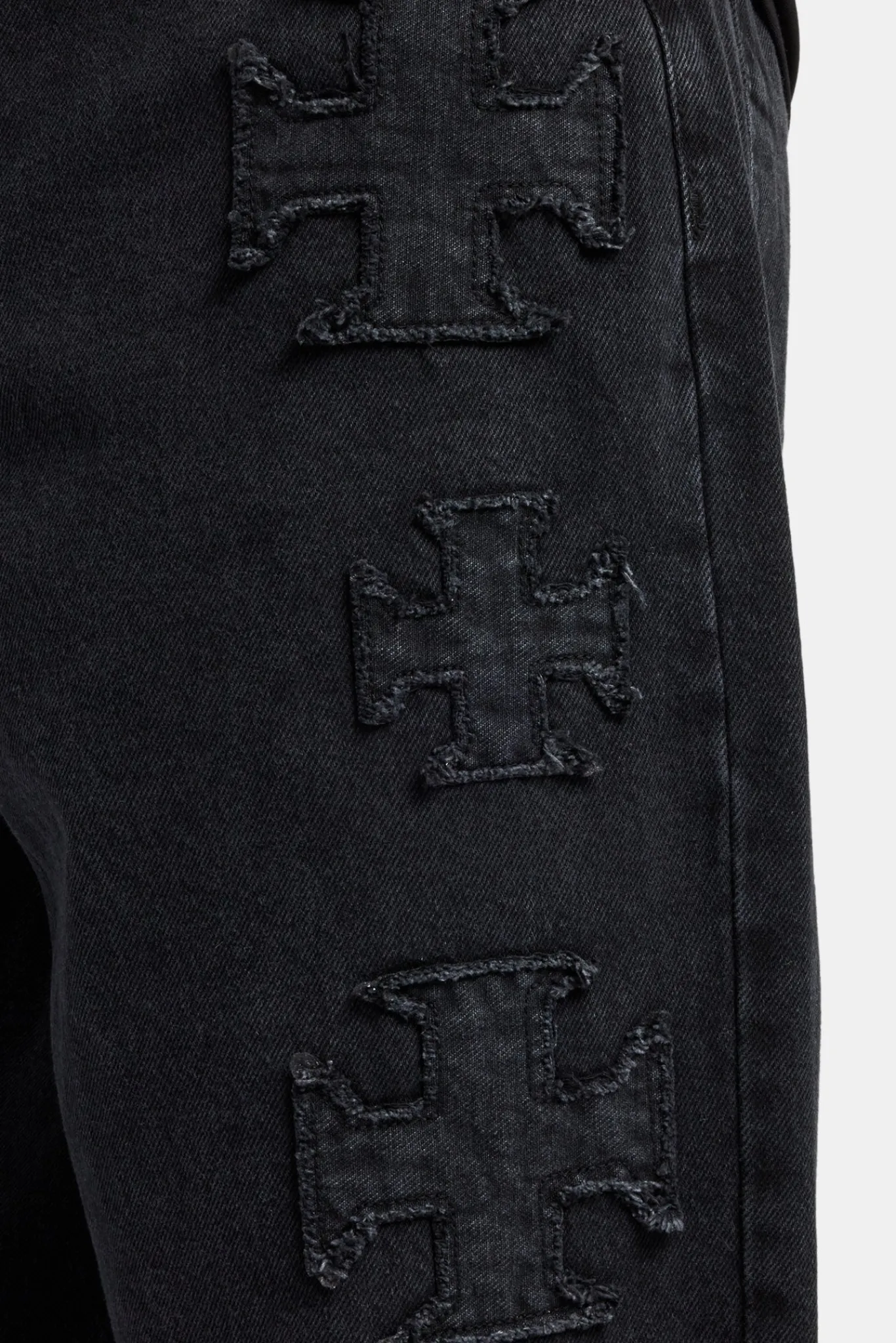 CLO-BOT-DEN Raw Edge Applique Motif Jean - Washed Black