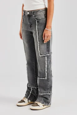 Women CLO-BOT-DEN Relaxed Raw Edge Detail Jeans - Washed Grey