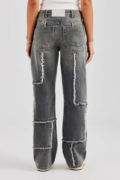 Women CLO-BOT-DEN Relaxed Raw Edge Detail Jeans - Washed Grey