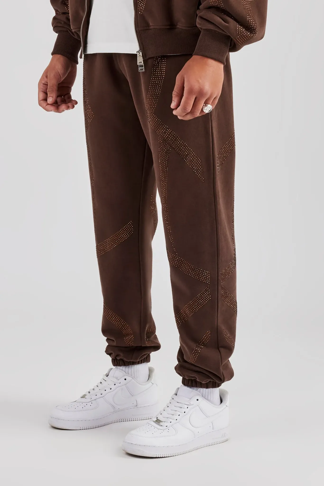 CLO-BOT-TRO Rhinestone Diamond Cuffed Jogger - Chocolate