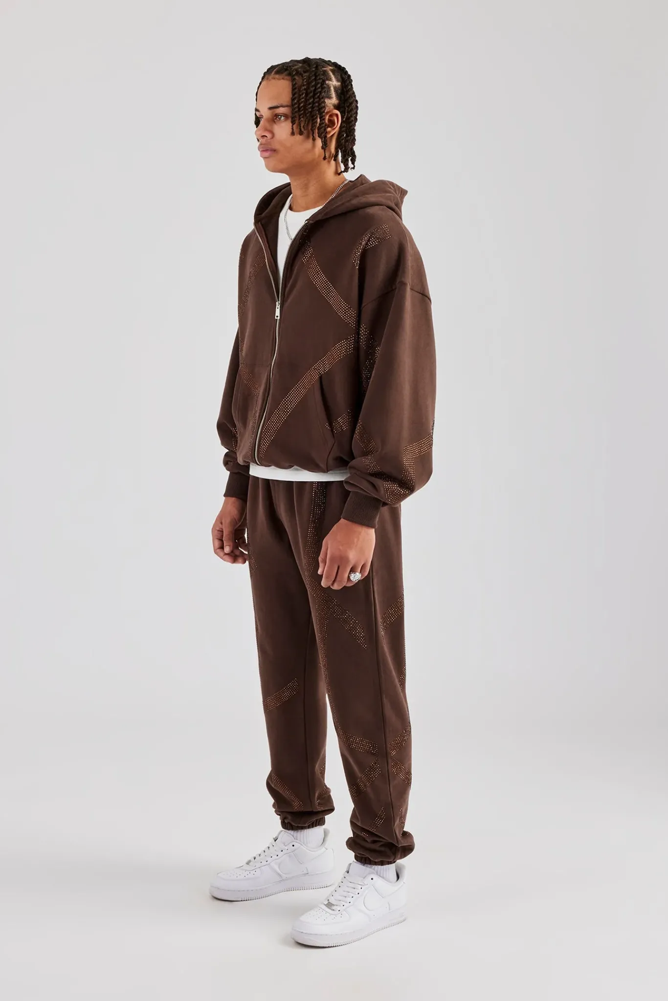 CLO-BOT-TRO Rhinestone Diamond Cuffed Jogger - Chocolate