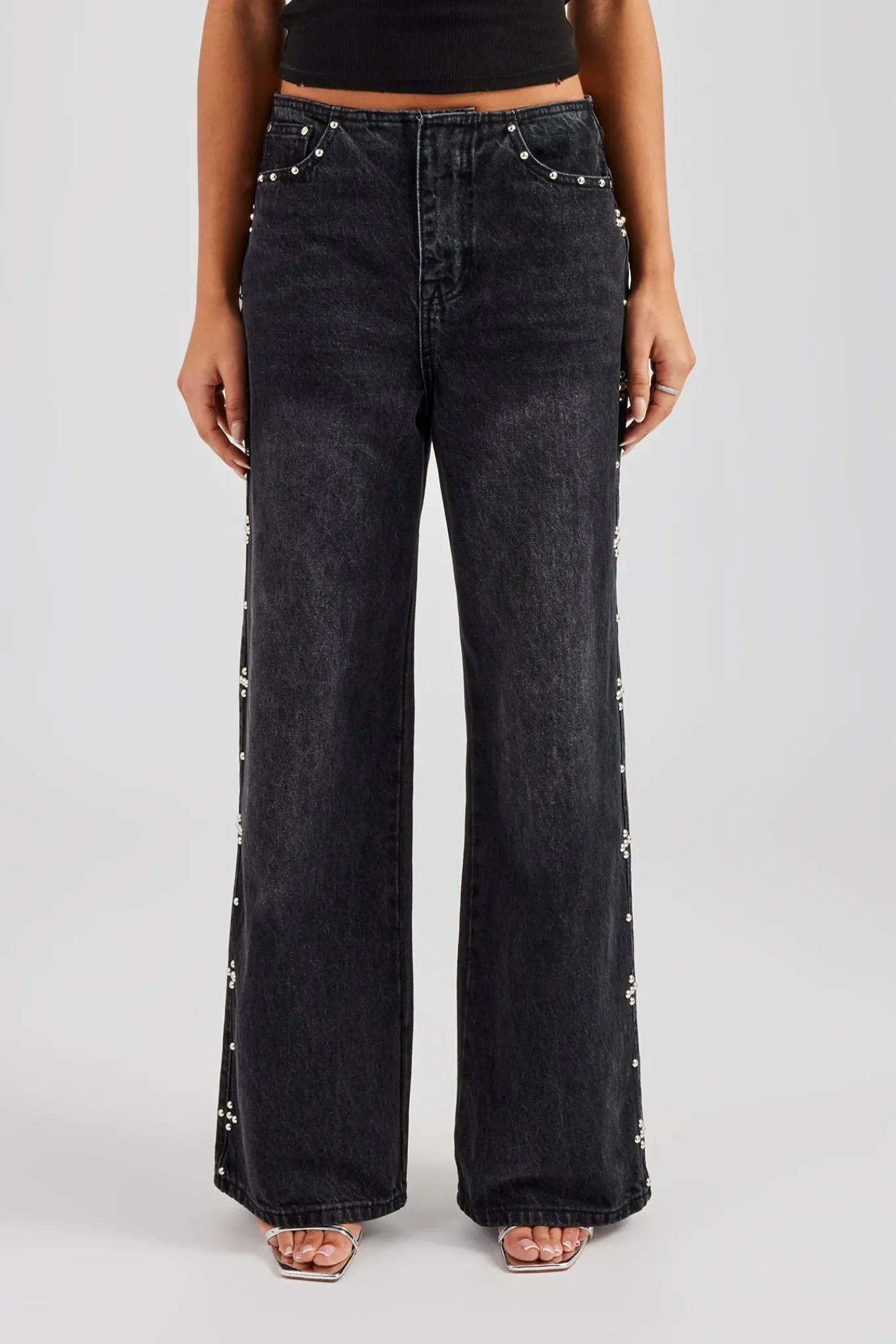 Women CLO-BOT-DEN Stud Detail Baggy Jean - Washed Black