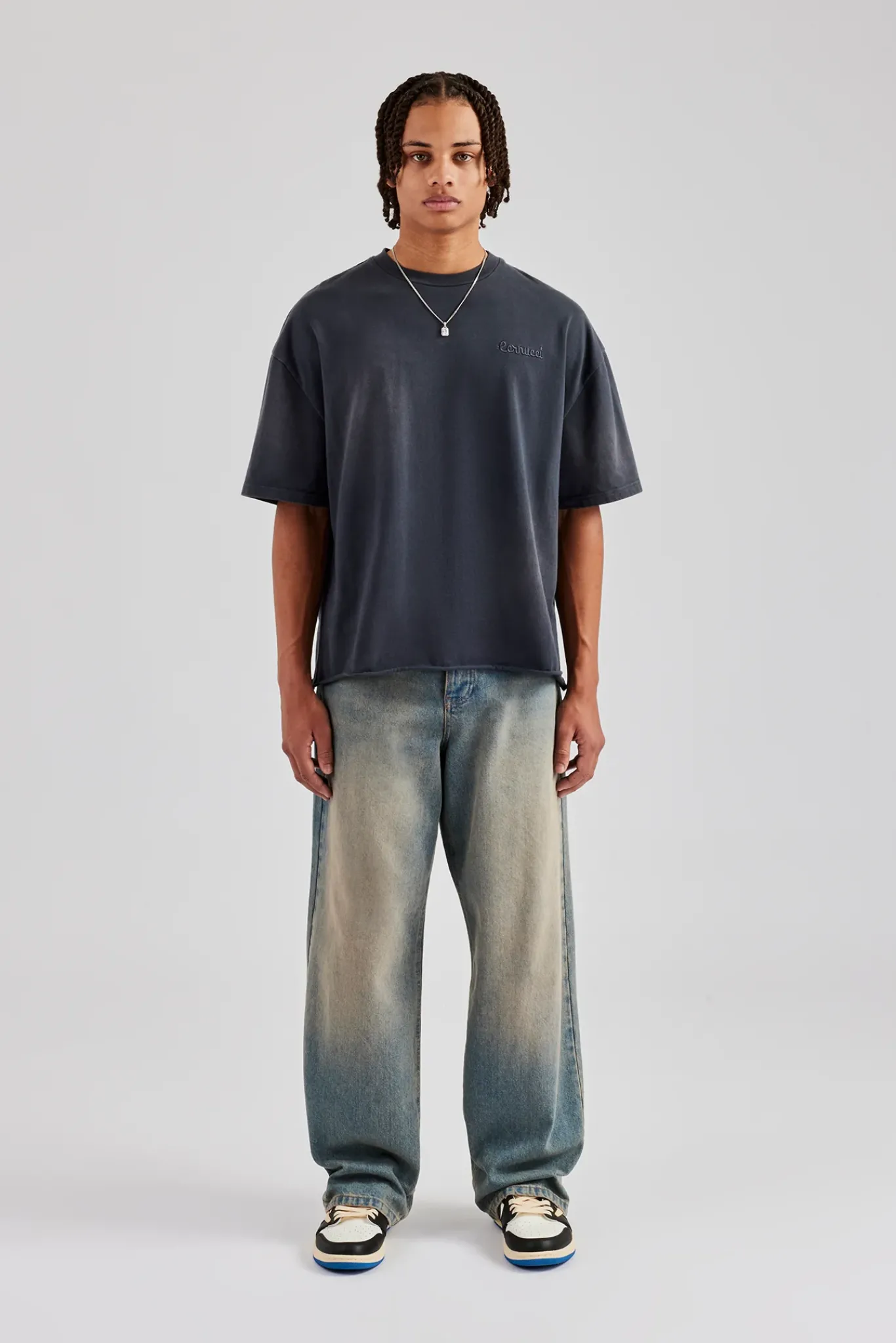 CLO-TOP-TEE Washed Applique Boxy T-Shirt - Acid Wash
